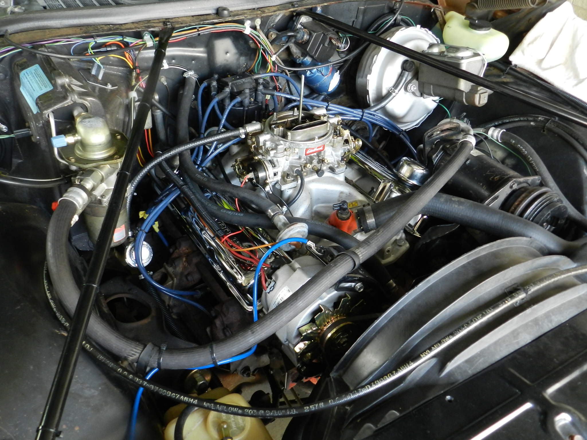 シボレー350エンジン バルブステムシール交換作業 その4 エンジン始動｜40歳から始める70年代アメ車生活